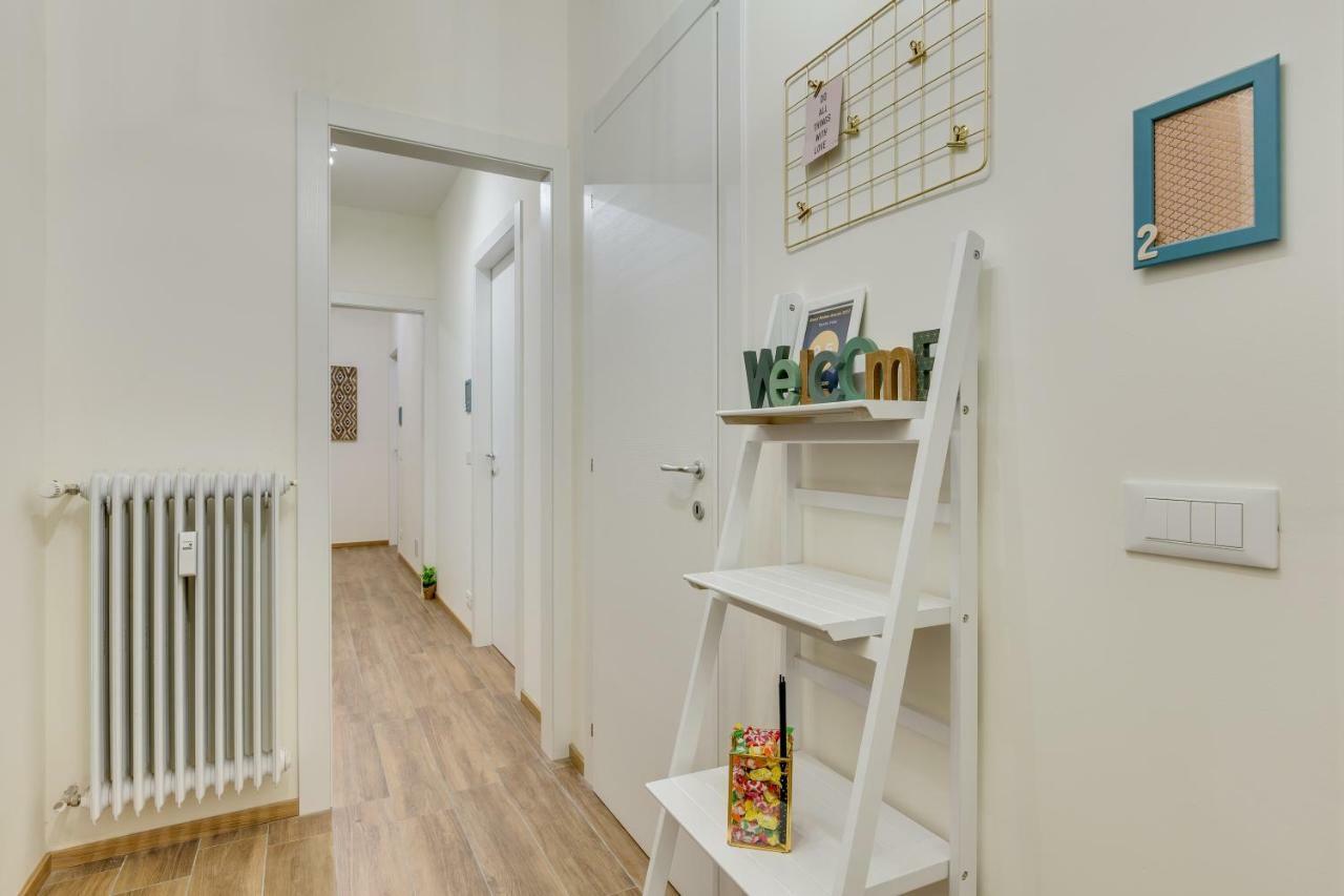 Rooms Vidar Train Station Marghera Exterior foto